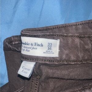 Abercrombie & Fitch Brown 90s Relaxed High Rise Jeans